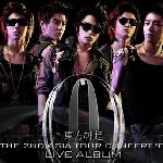 The 2nd Asia Tour Concert 'O' Live Album 的封面