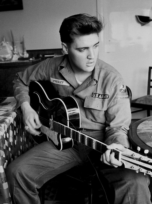 08月16日elvis presley《love me tender》