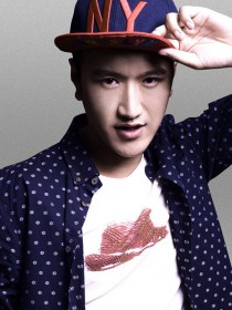 李明佑