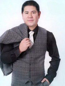 自由飛翔