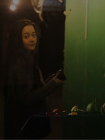 自畫像樂隊 DALY戴荔