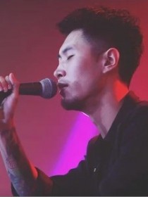 倪健