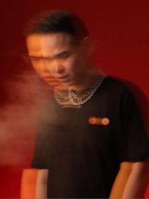 YG