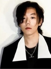 陳弈