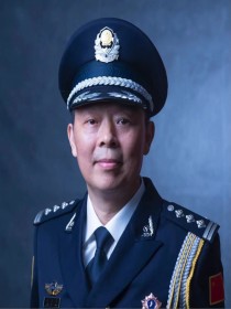 張衛東