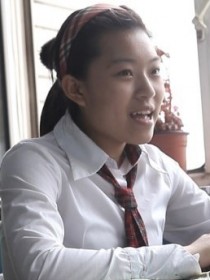 李那