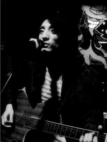 酒吧伤心人