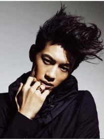 SE7EN