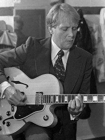 Martin Mull