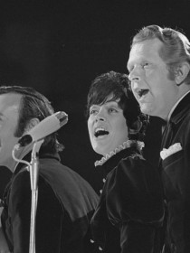 The Anita Kerr Singers