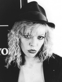 Freida Parton