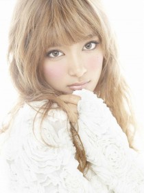 ROLA(ローラ)