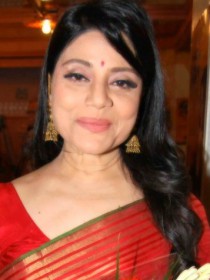 Saapna Mukherjee