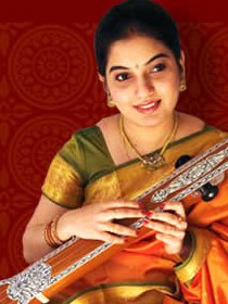 Mahanadhi Shobana