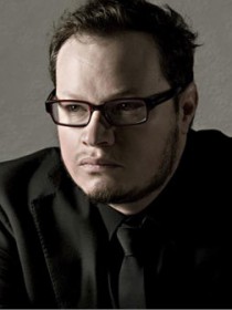 Leonel García