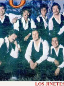 Los Jinetes