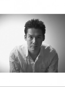 小濱明人