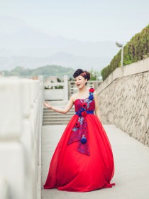李爱