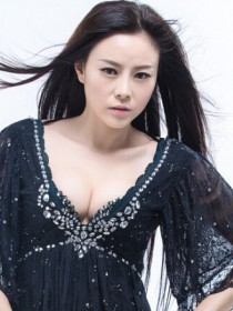 屈珂羽