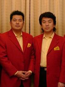 八只眼