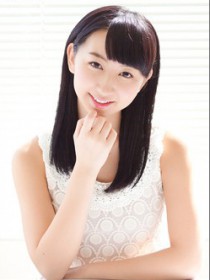 飯田里穂
