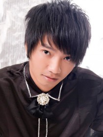 李弦