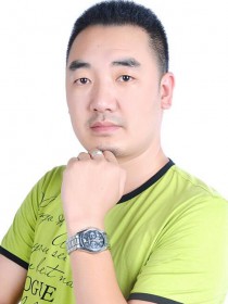 屈建华