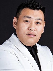 匡于泉