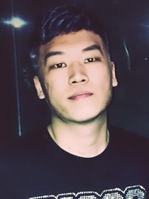 陈胤博