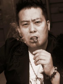 王嘉华