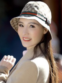田田