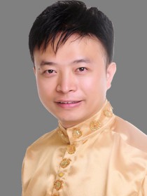 周巍