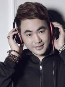纪小文