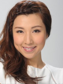谭嘉仪