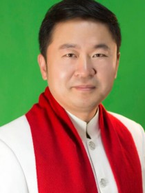 李强