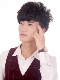 黄皓仁