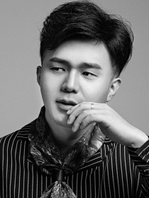 杨敏