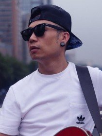陈东东