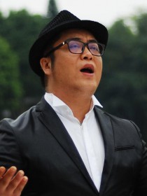周鹏