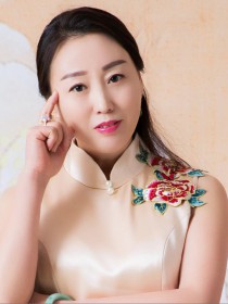 草原龙梅