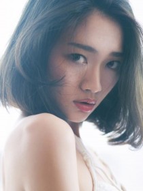 崔天琪QiQi