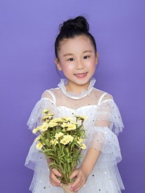李津慧