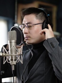 李显