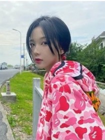 王小草