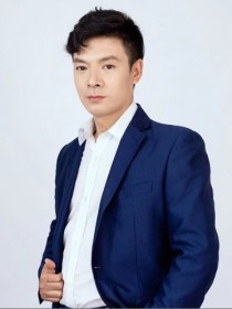 李鑫