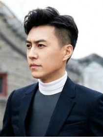 靳东
