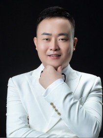 曹昊楠
