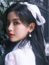 杨超越