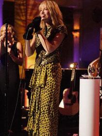 Carly Simon