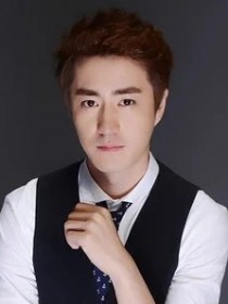 杨玏